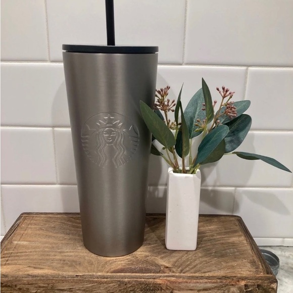 Starbucks Brushed Silver Stainless Cup Steel Cold Tumbler 24oz Venti New 2022 - Picture 6 of 12